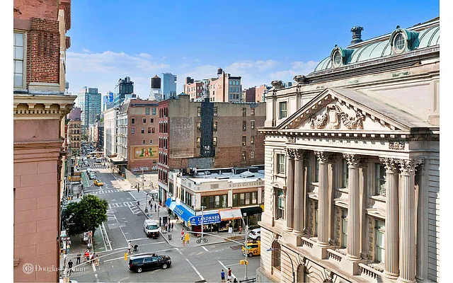 Rented by Douglas Elliman | media 28