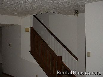 4th image of 1567 Park Place Dr