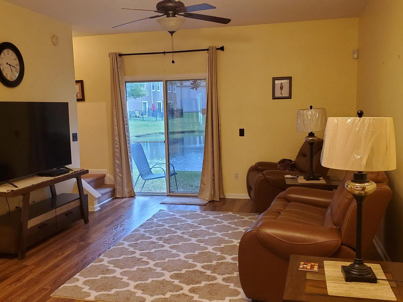 2 bed, 2.5 bath, 1222 sqft, $1,575 — Photo 3