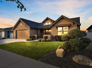 808 E Reflect Ridge Dr, Meridian, ID 83642