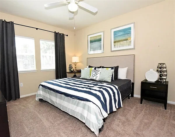 11881 Gulf Pointe Dr — Photo 12