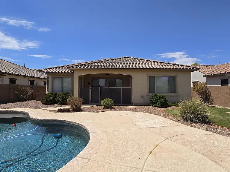 13637 S 175th Dr — Photo 36