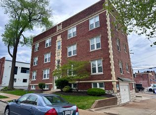 1010 Hi Pointe Pl APT 4, Saint Louis, MO 63117