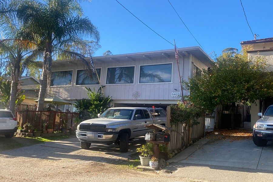 5425 Jigger Dr, Soquel, CA 95073 | Zillow