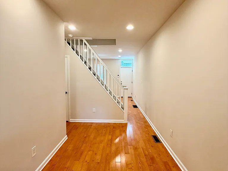 4119 Brandywine St — Photo 4