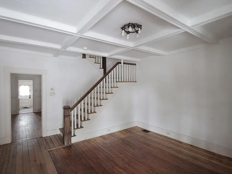 126 S Trenton Ave — Photo 6