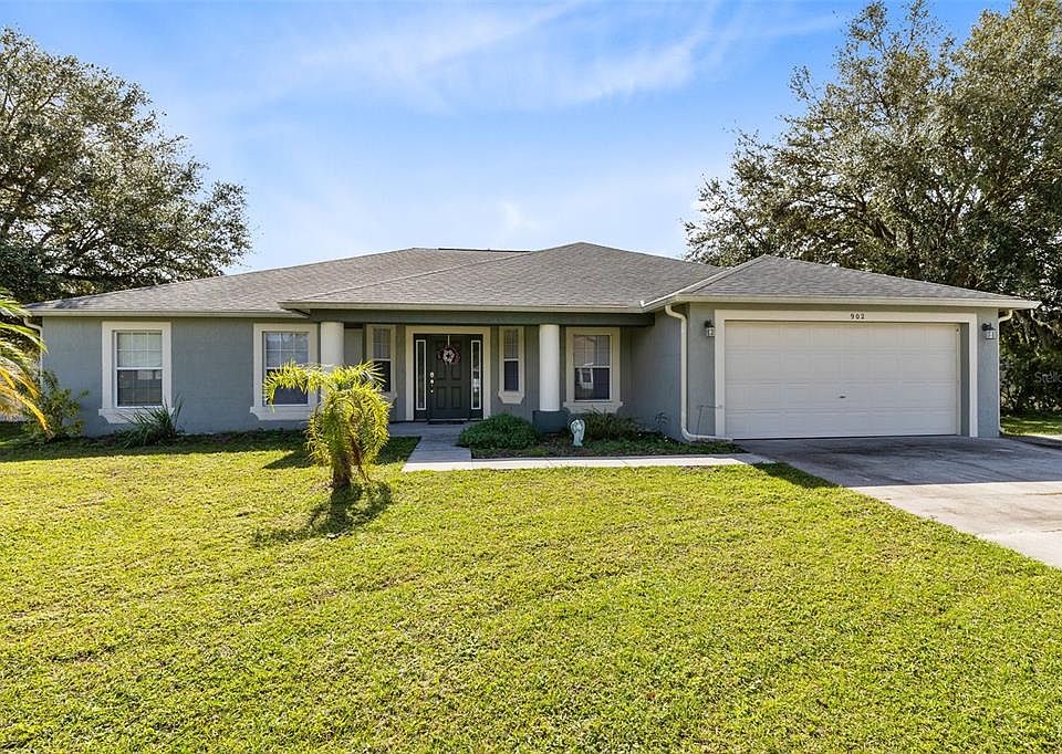 1st image of 902 Mendoza Ln