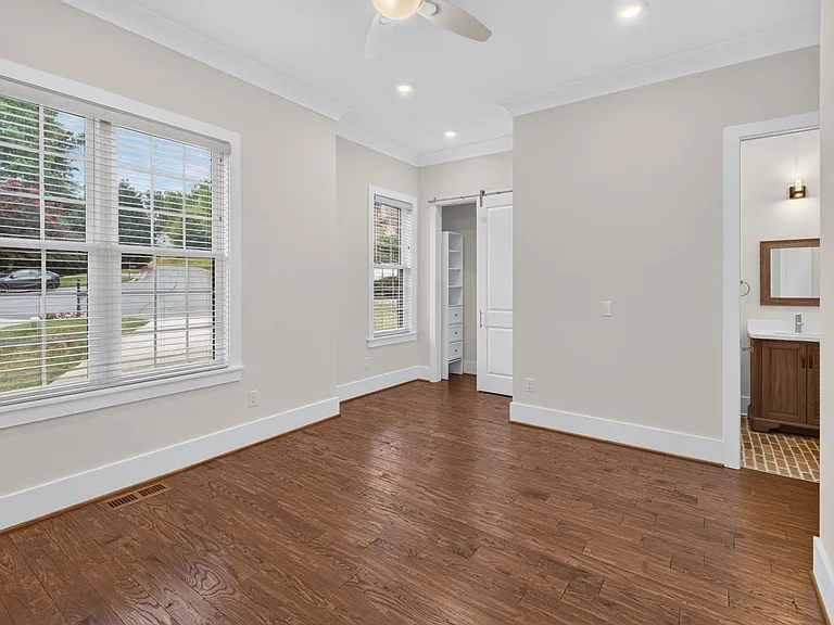 2840 Creekfield Way — Photo 21