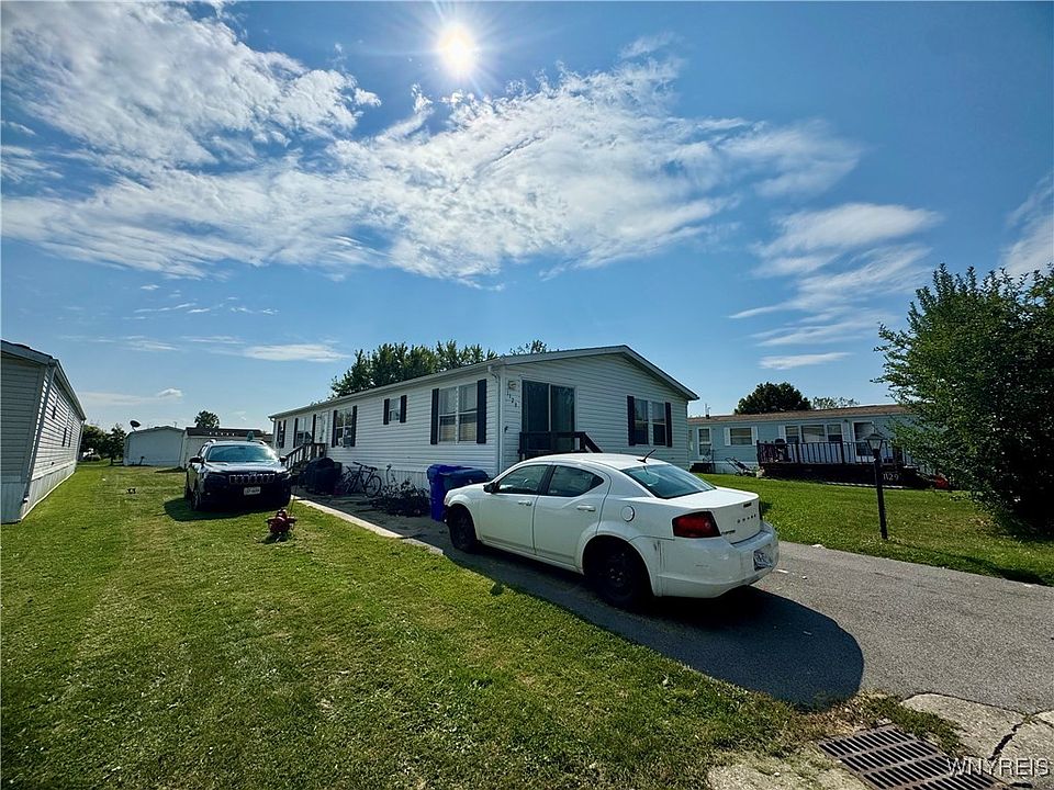 2nd image of 1129 Lockwood Dr