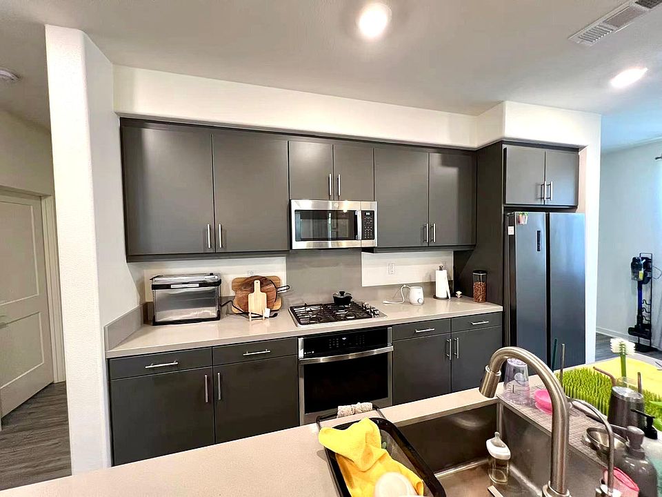 1st image of 8248 Spirit St