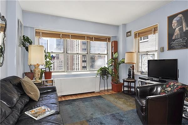 1st image of 155 W 68th St APT 2119