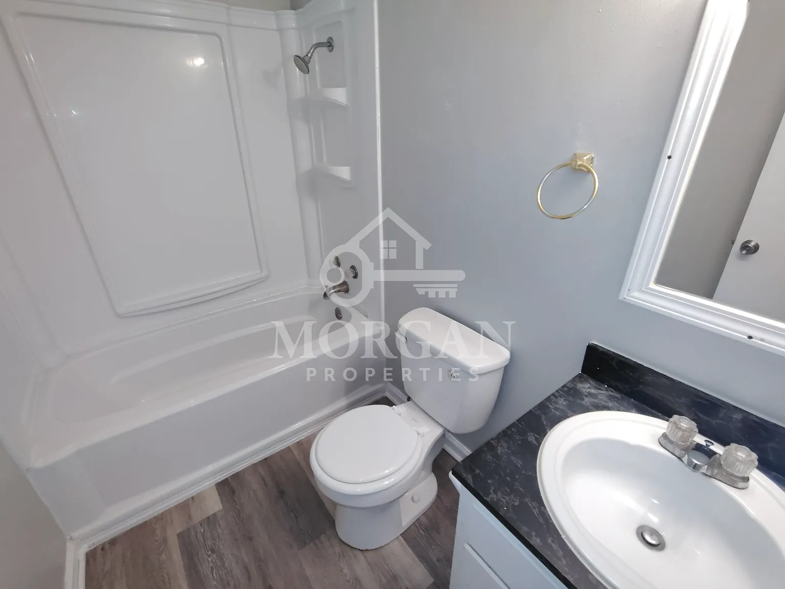 208 1/2 N Washington St Frankton - 1/2 — Photo 4