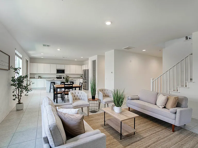 9318 E Sector Dr — Photo 2