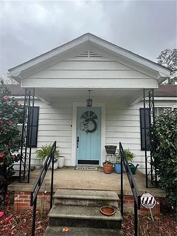 1828 Wycoff St — Photo 8