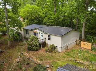 611 Turkey Creek Ter, Leicester, NC 28748