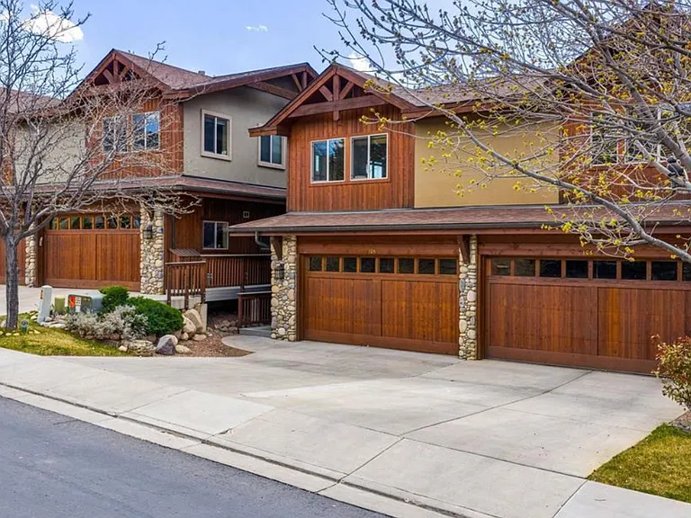 50 River Oaks Dr — Photo 3