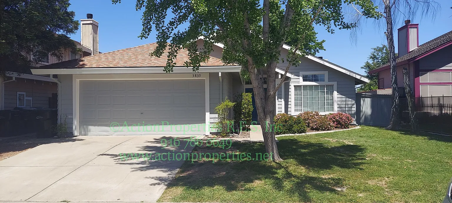 3835 Hunters Glen Pl photo 1