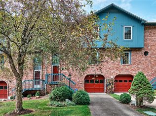 194 Old English Rd, Pittsburgh, PA 15237