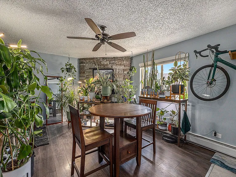 2700 S Holly St #205 — Photo 6