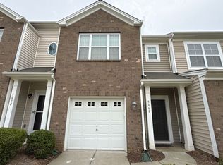 5668 Tipperlinn Way, Charlotte, NC 28278