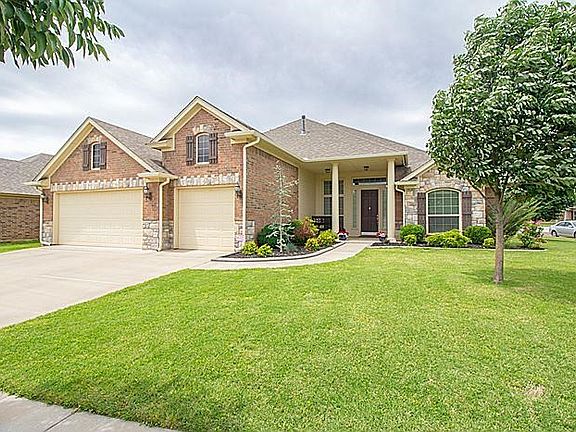 close up of this lovely home