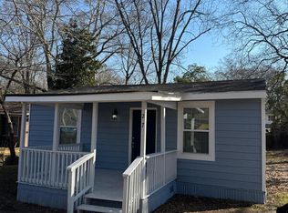 27 Domineck St, Newnan, GA 30263