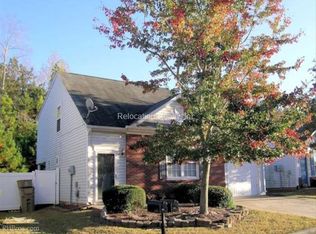 126 Oak Grove Pl, Acworth, GA 30102