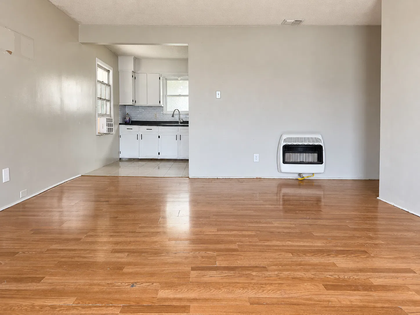 3 bed, $1,250 — Photo 3