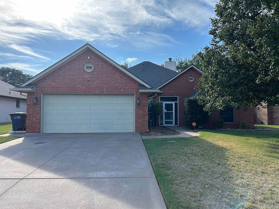 1st image of 1112 Briar Ridge Rd