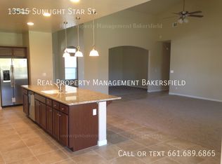 13515 Sunlight Star St, Bakersfield, CA 93314