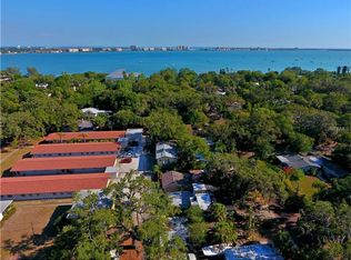 3007 50th St S APT 4B, Gulfport, FL 33707