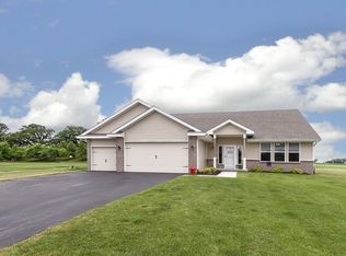 10125 Long Chant Blvd, Belvidere, IL 61008