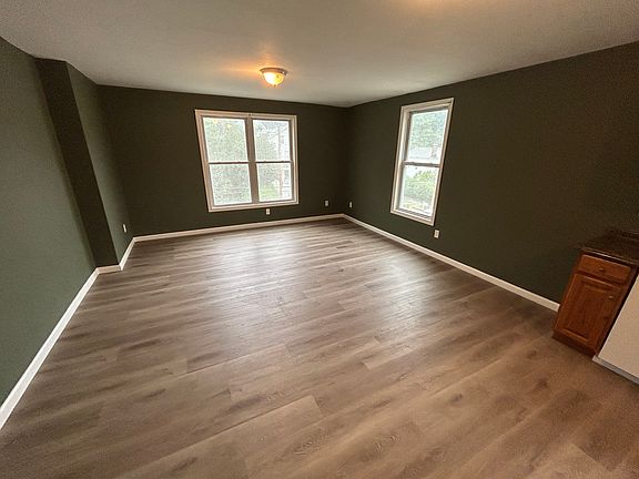 2nd image of 34 McKinley Ave APT 3