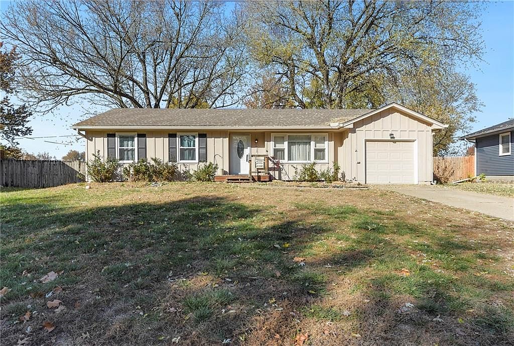 1012 W Fairwood Ln, Olathe, KS 66061 MLS 2462891 Zillow