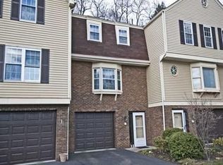 605 Olde Ingomar Ct, Pittsburgh, PA 15237