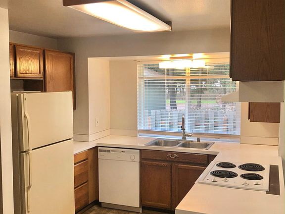 2nd image of 7415 156th St E #7415