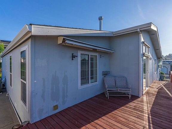 2nd image of 20 Rollingwood Dr Spc 201