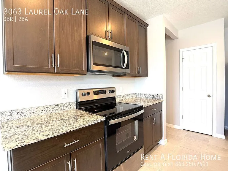 3063 Laurel Oak Ln — Photo 4