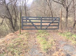 1854 Sunset Dr, North Wilkesboro, NC 28659
