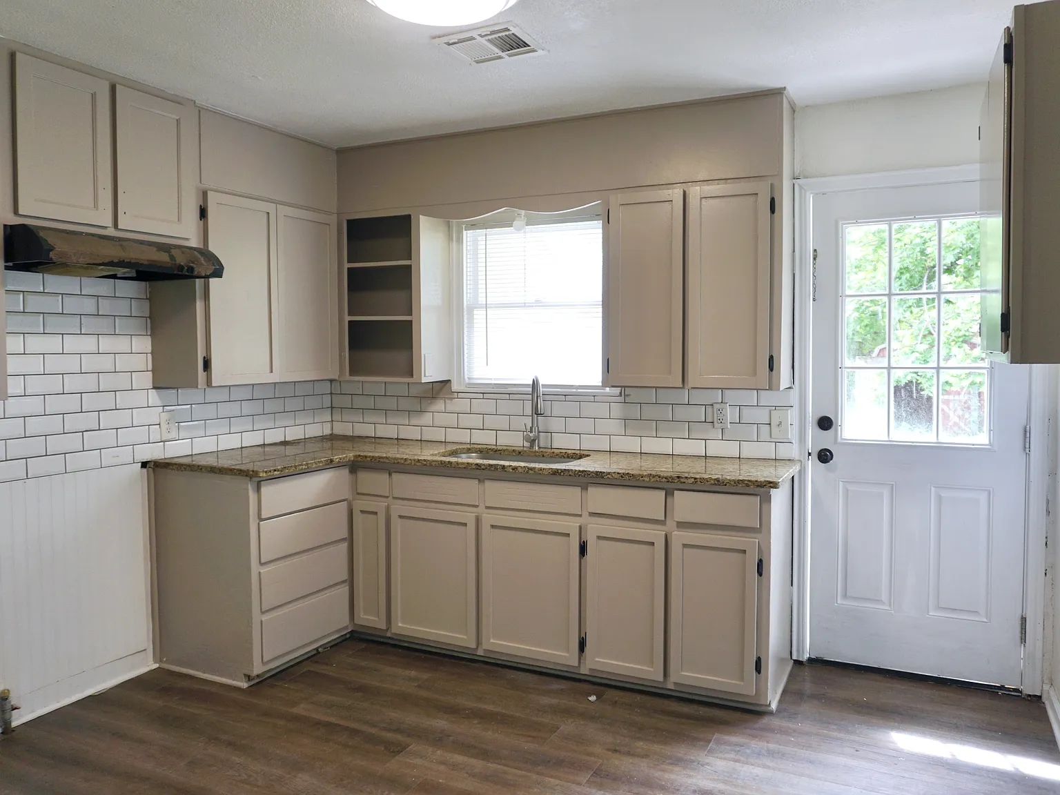 3128 Speight Avenue - 1 — Photo 3