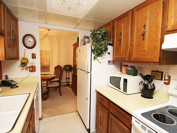 5th image of 8118 W Oklahoma Ave APT 11