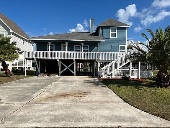 2nd image of 13114 Coronado Dr
