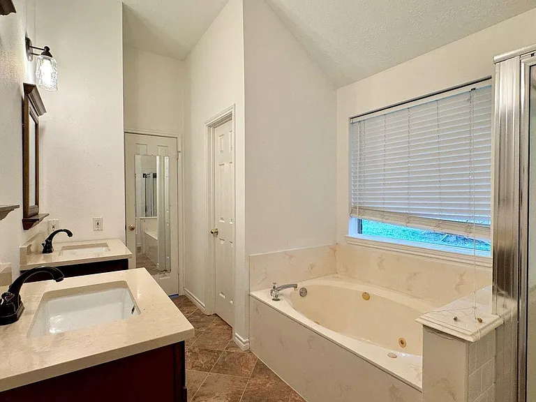 15027 Winding Black Cherry Ln — Photo 24