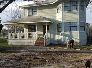 207 Spring Branch Dr, Red Oak, TX 75154