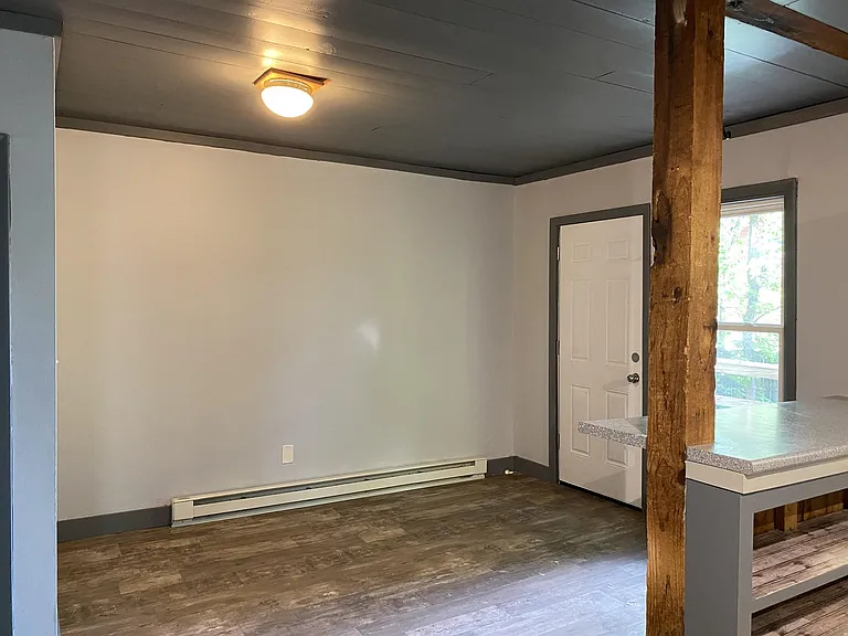 95 Hall Ave — Photo 6