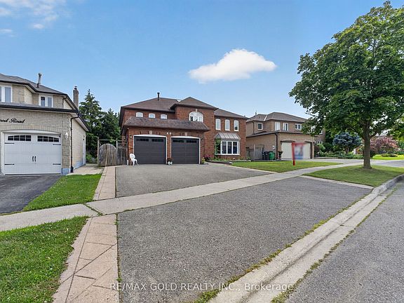 2nd image of 40 Shadywood Rd