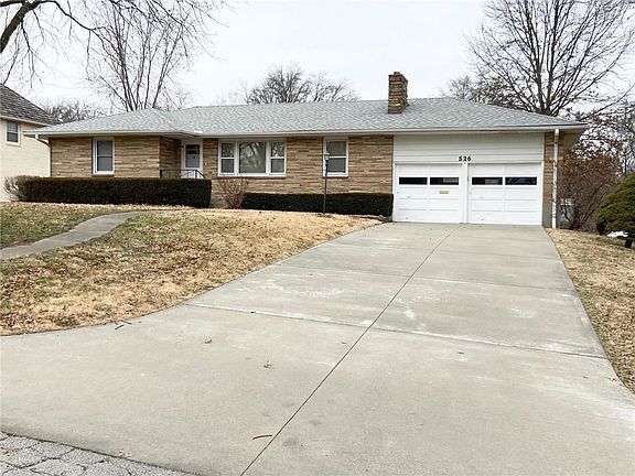 2nd image of 526 E Bellevista Dr