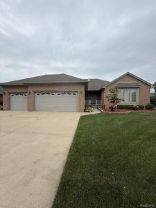 35851 Ireneus Dr, New Baltimore, MI, 48047