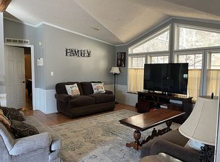 1392 County Road 400, Ironton, OH 45638