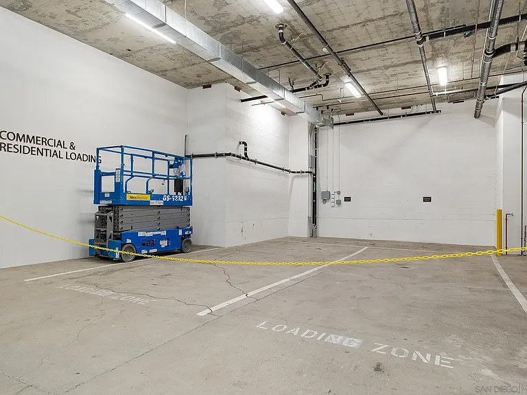 1388 Kettner Blvd #1302 — Photo 53